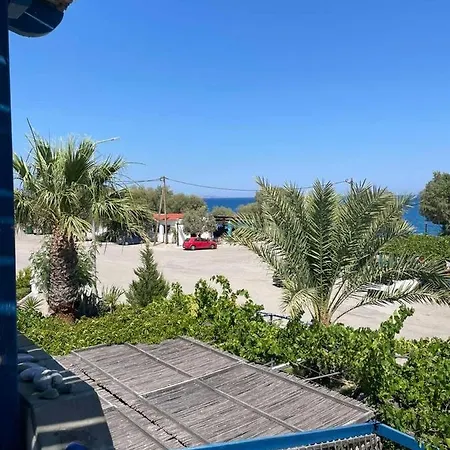 Gennadi Beach Apartments شقة فندقية